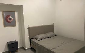 Leo'S Apartments